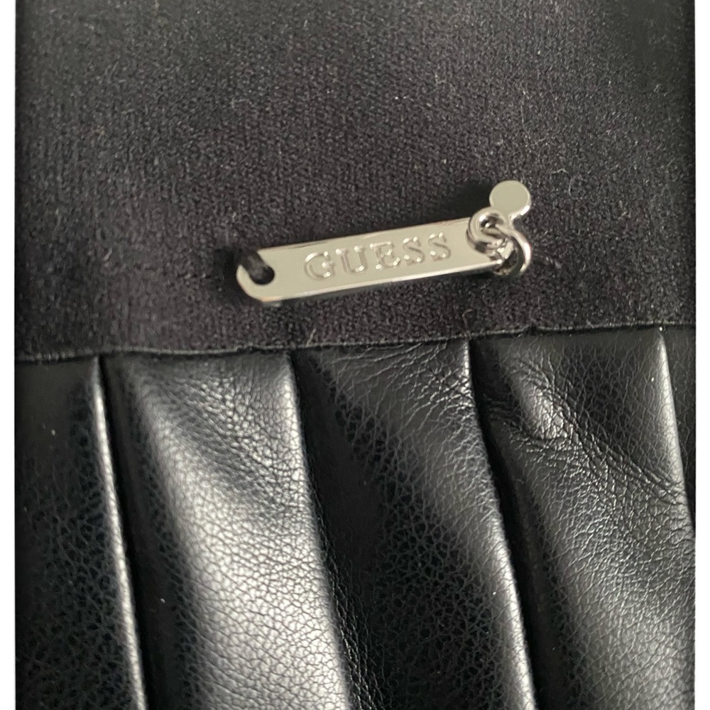 Guess skirt